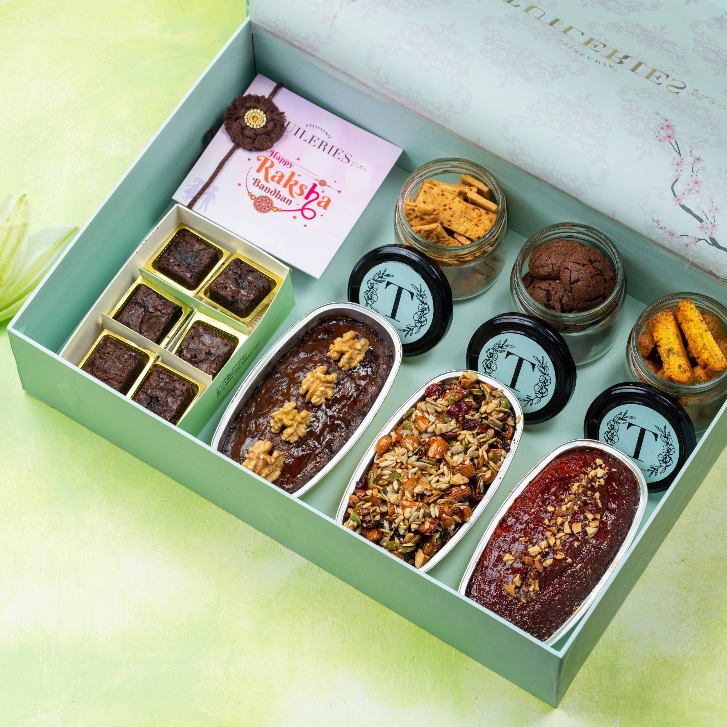 Have You Tried These Yummy Cakes from Tuileries?