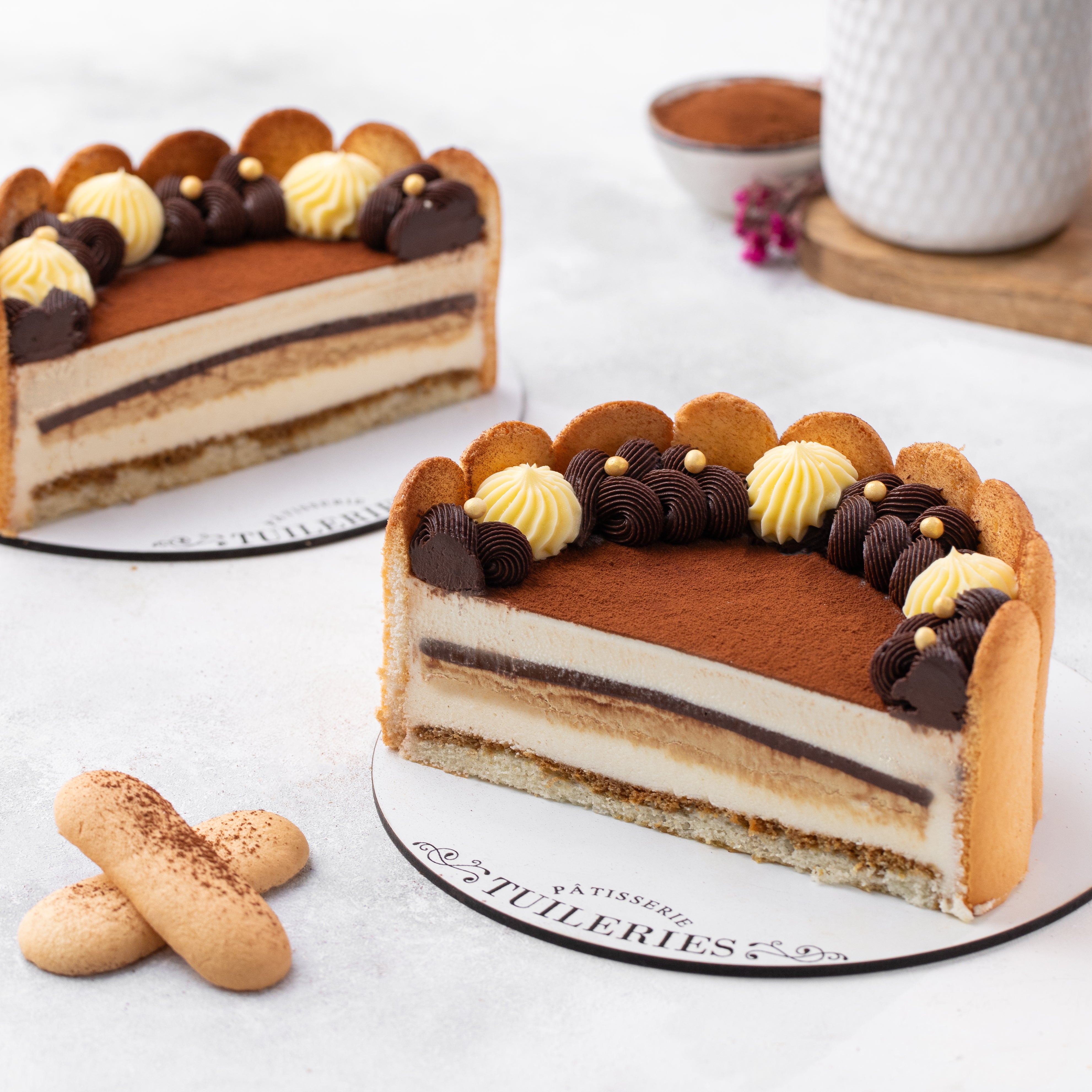 Tuileries Tiramisu Cake (1000-1100 grams)