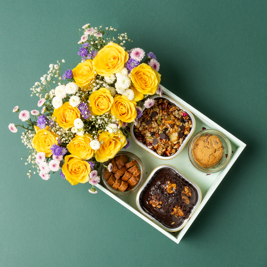 Tuileries FLORAL FESTIVE Hamper