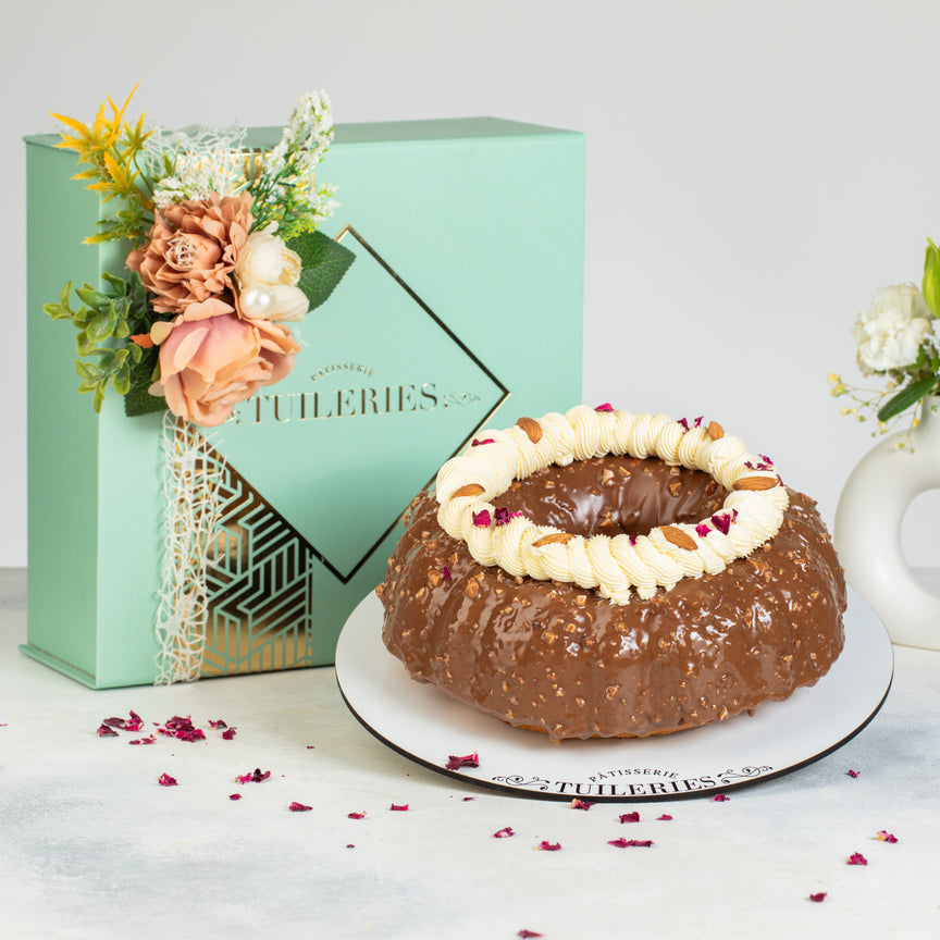 Tuileries Mawa Cake Hamper