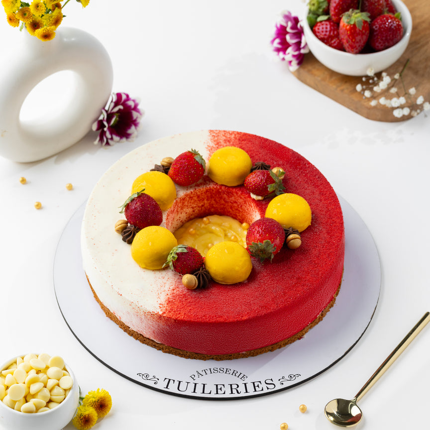 Eggless Strawberry & Lemon Cheesecake Entremet (1000-1100 grams)