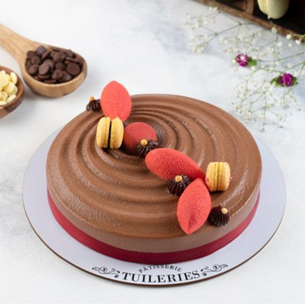 Belgian Chocolate and Mixed Berries Cake (1100-1200 grams) Tuileries Patisserie