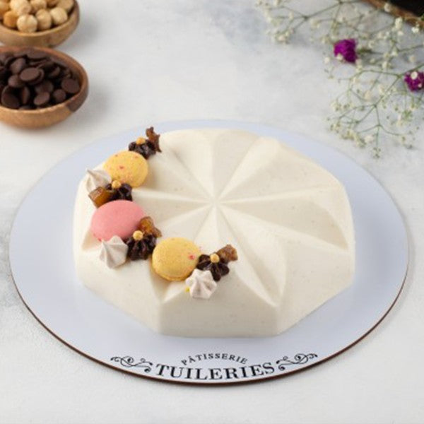 Caramalised Pineapple and vanilla mousse Cake (500-550 grams) Tuileries Patisserie