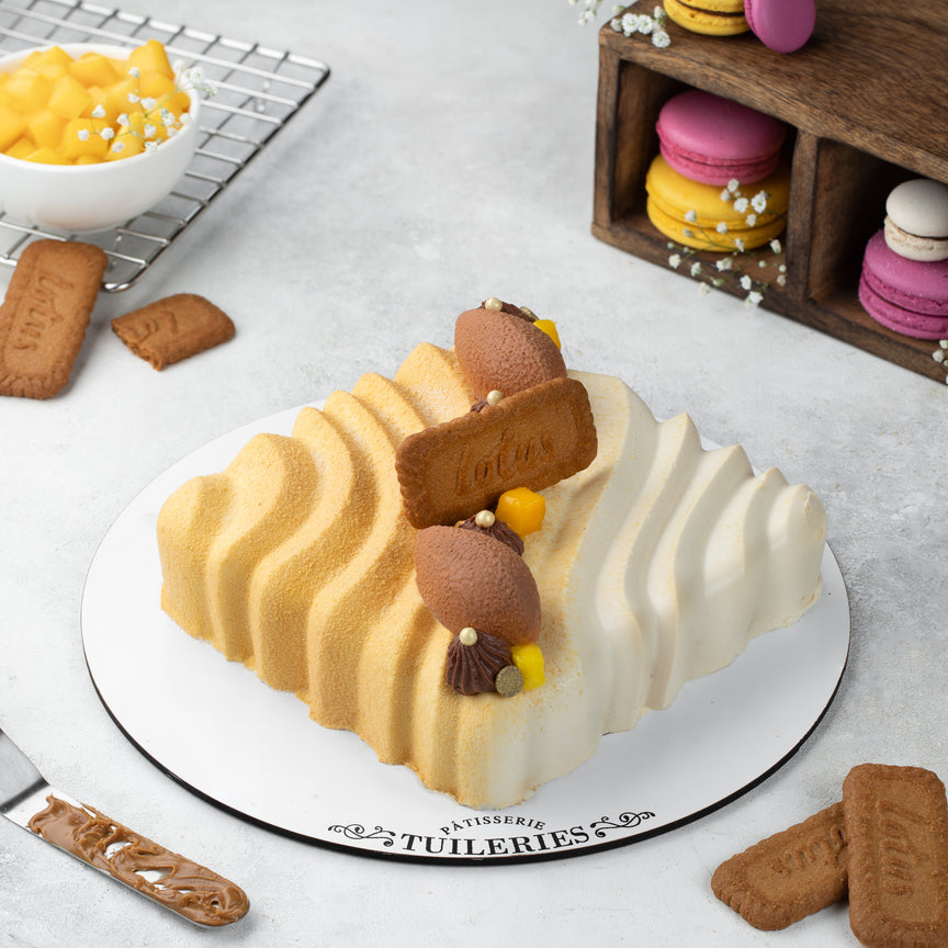 Eggless Biscoff & Mango Entremet (1000 grams)